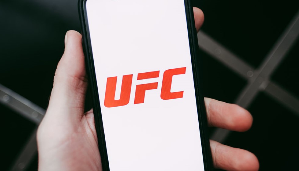 Amanda Lemos vs. Virna Jandiroba: A Clash of Brazilian Contenders at UFC Fight Night